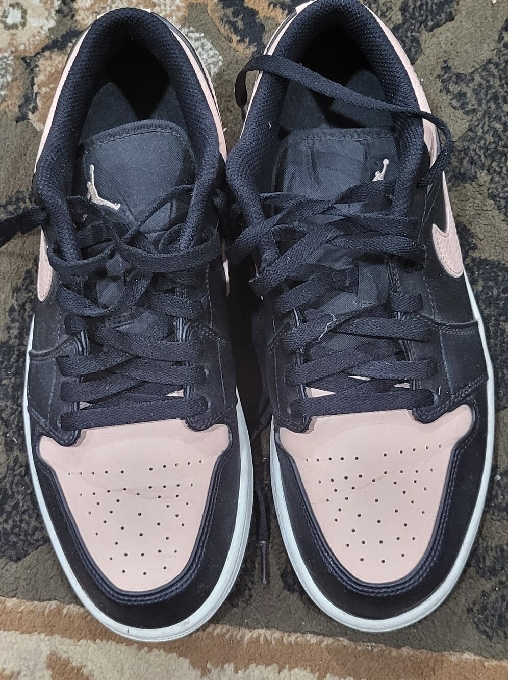 Nike Air Jordan 1 Low Crimson Tint Black Pink Leather Sneakers 555558-034 Size 8